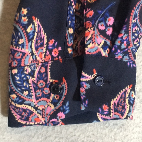 THE LIMITED Classic Paisley Print Easy Care Poly Fabric Navy w/Shades of Pink - Picture 13 of 16